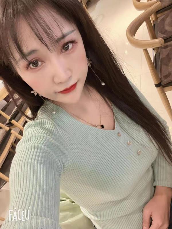 六安性感风骚的妹子 第1张