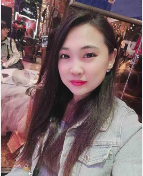 人如其名，乖巧可爱，水多逼紧 第1张